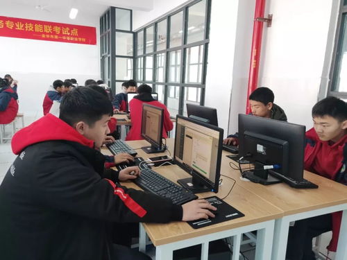 中专电子商务专业考什么